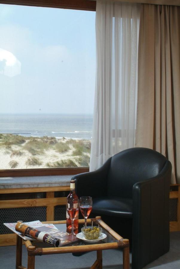 Sint-Laureins Hotell Westende Eksteriør bilde