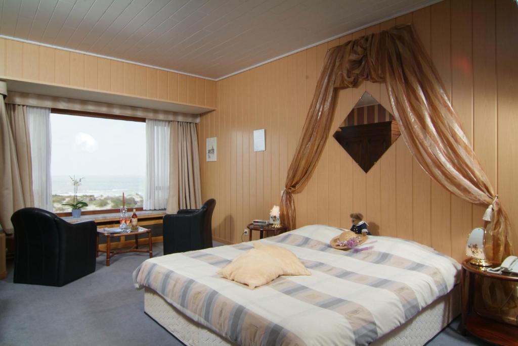Sint-Laureins Hotell Westende Eksteriør bilde