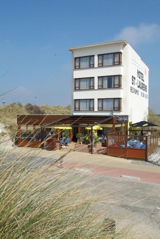 Sint-Laureins Hotell Westende Eksteriør bilde