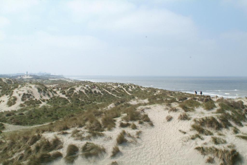 Sint-Laureins Hotell Westende Eksteriør bilde